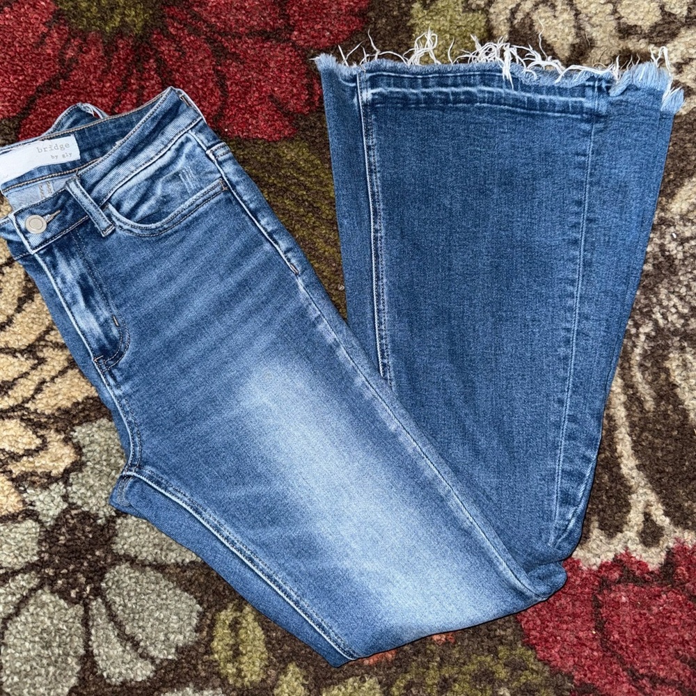 Bridge by Gly Jeans